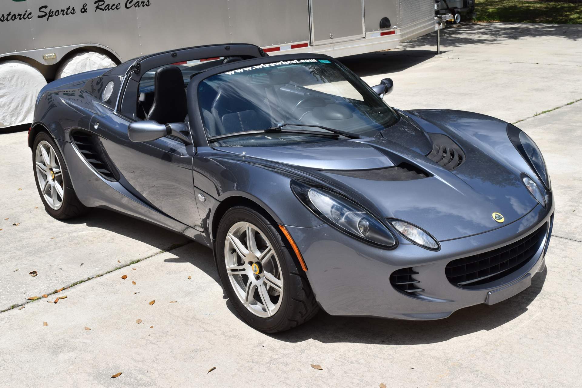 2005 Lotus Elise Graphite (37).JPG