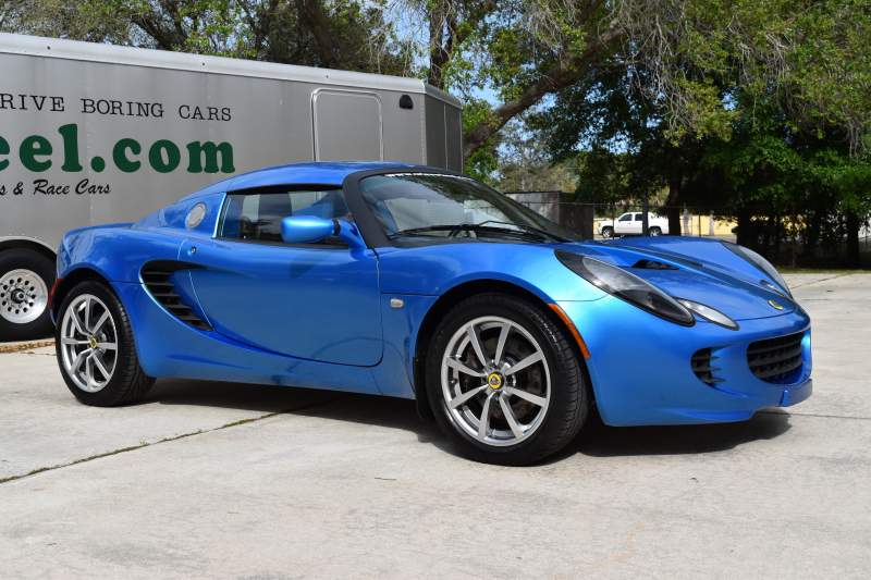 2005 Lotus Elise Laser Blue (40).JPG