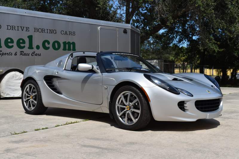 2005 Lotus Elise Silver 30452 (43).JPG