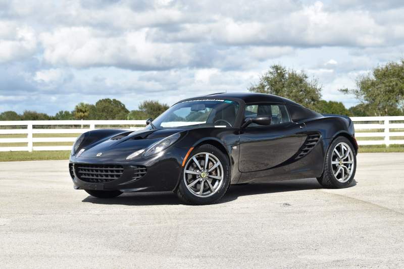 2006 Lotus Elise Starlight Black (3)-min.JPG