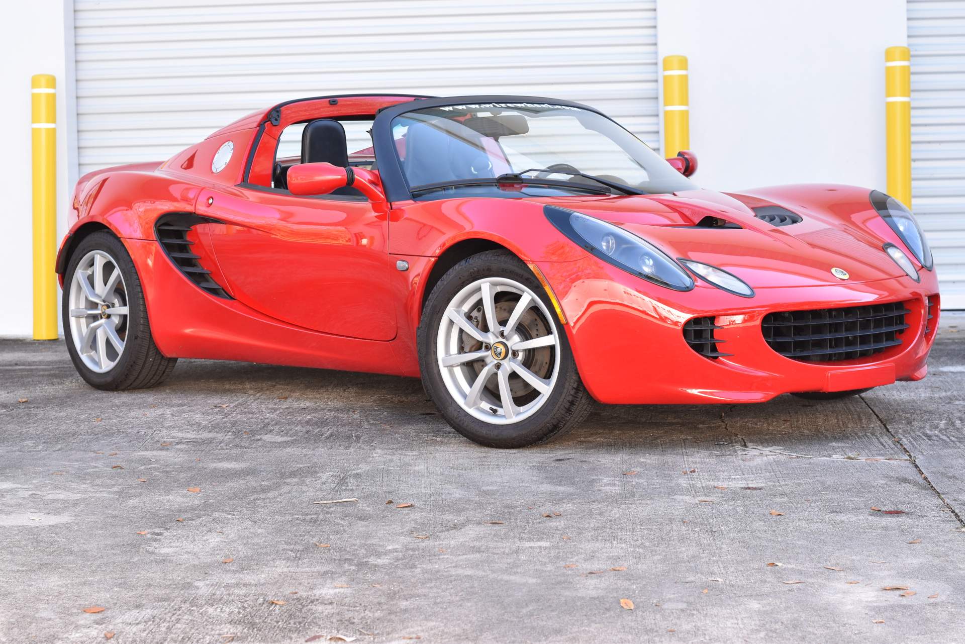 2005 Lotus Elise Ardent Red