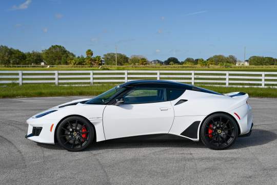 ロータス 2021_lotus_evora-